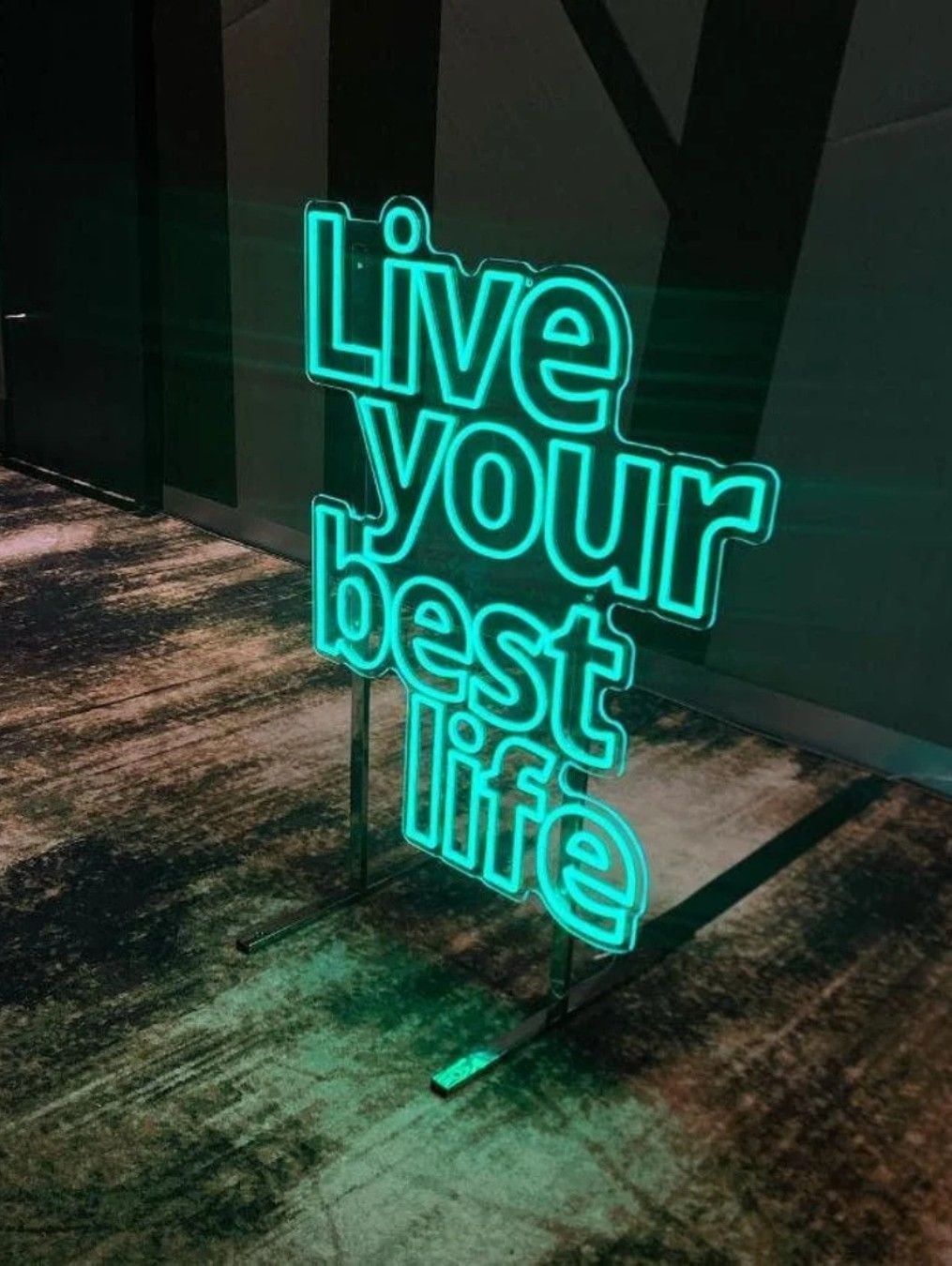 Ofis üçün neon nümunəsi N-051
