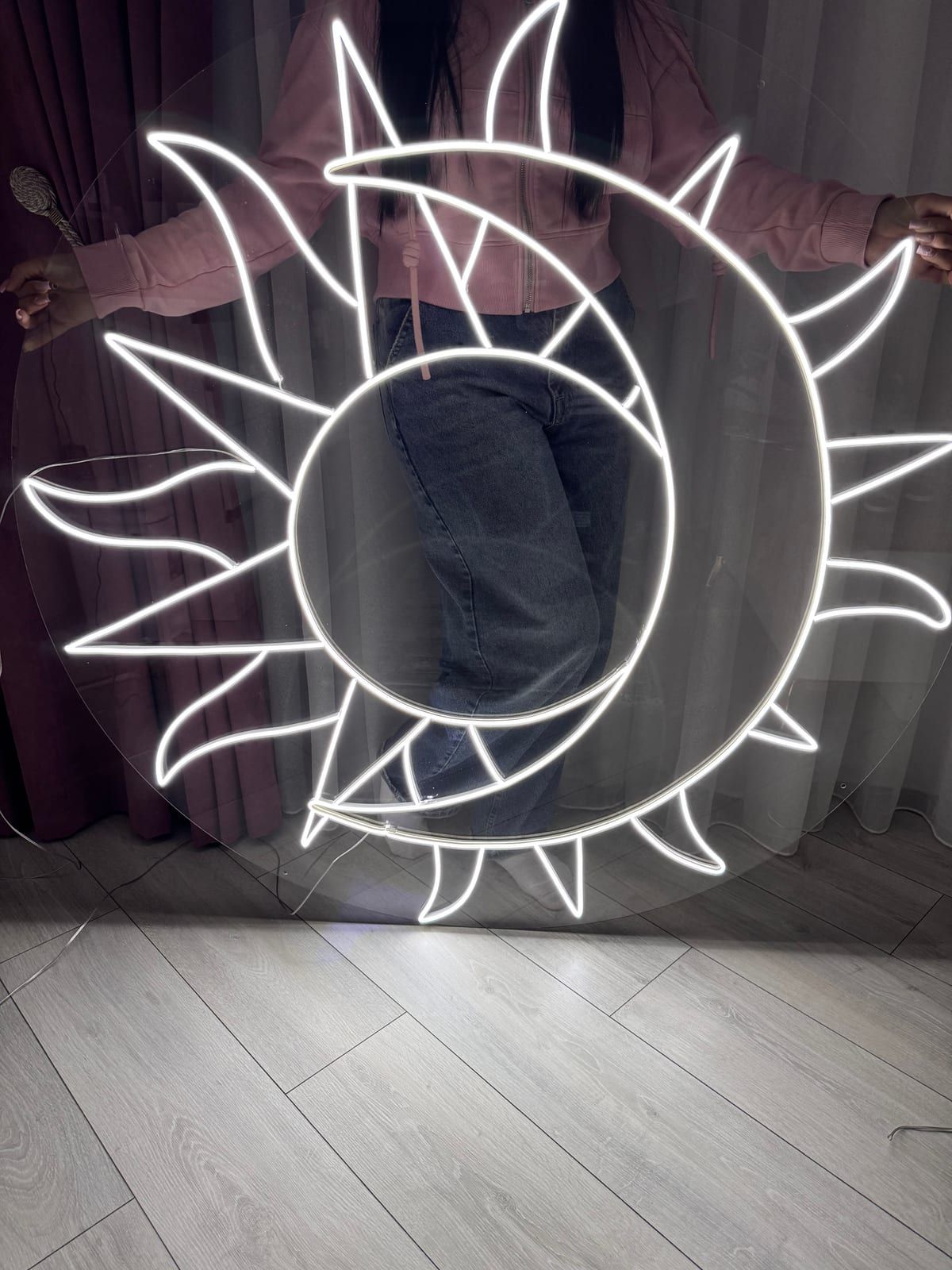 Günəş və ay neon dekoru