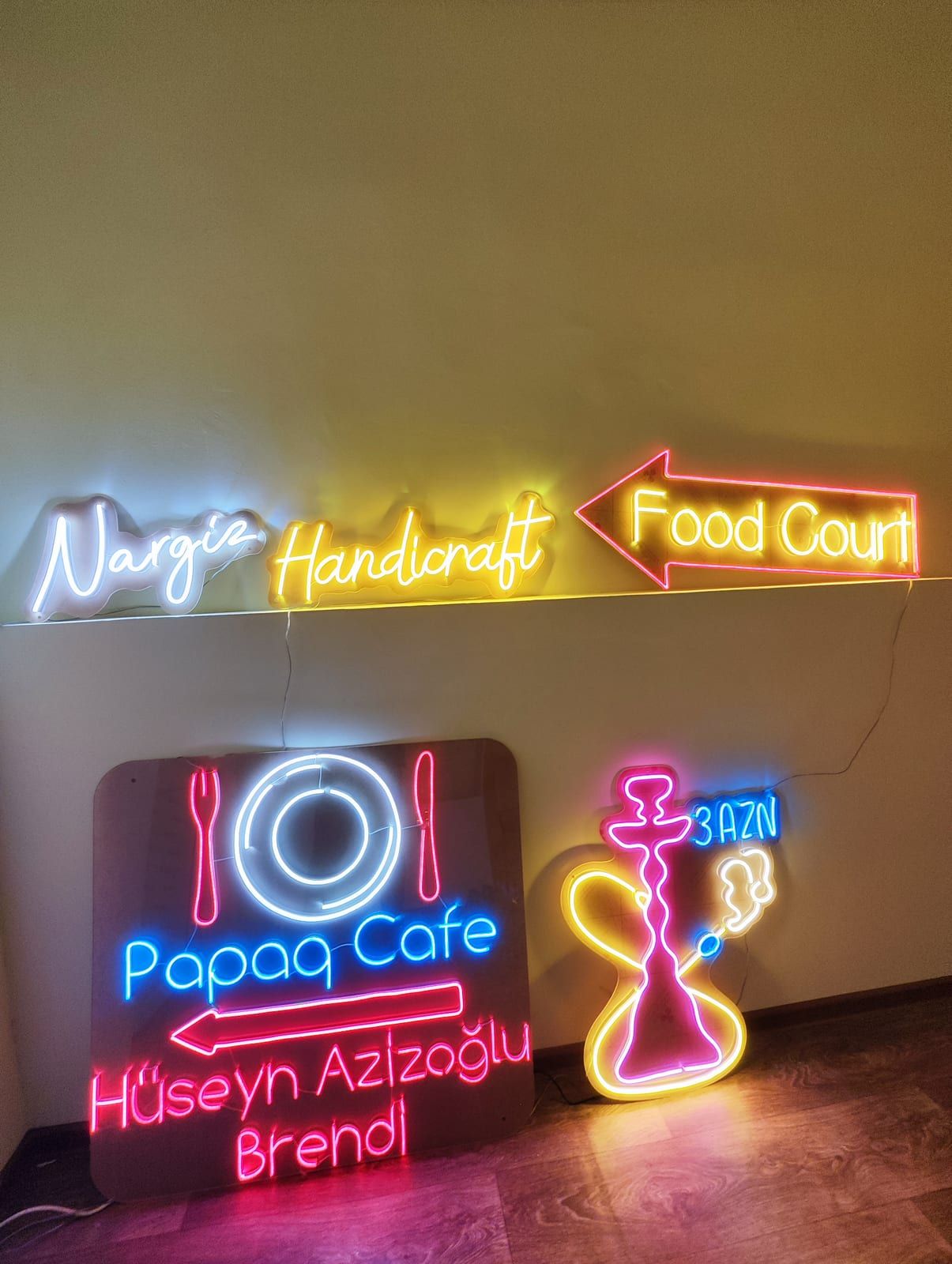 Restoran üçün neon nümunəsi N-010