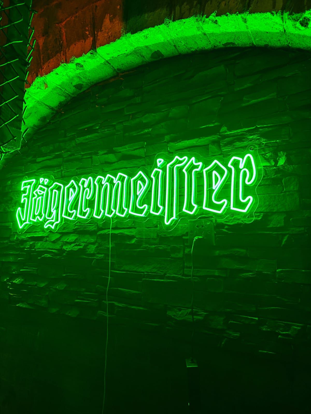 Kafe və pub üçün neon nümunəsi N-025
