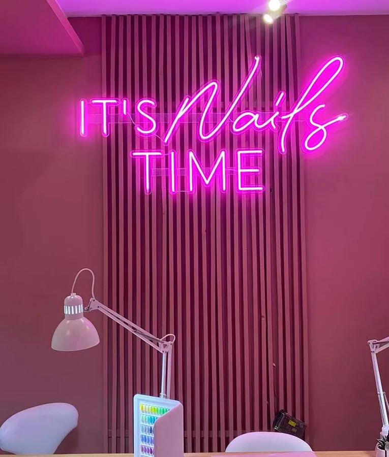 Neon sifariş 12 — Biznes Neonları